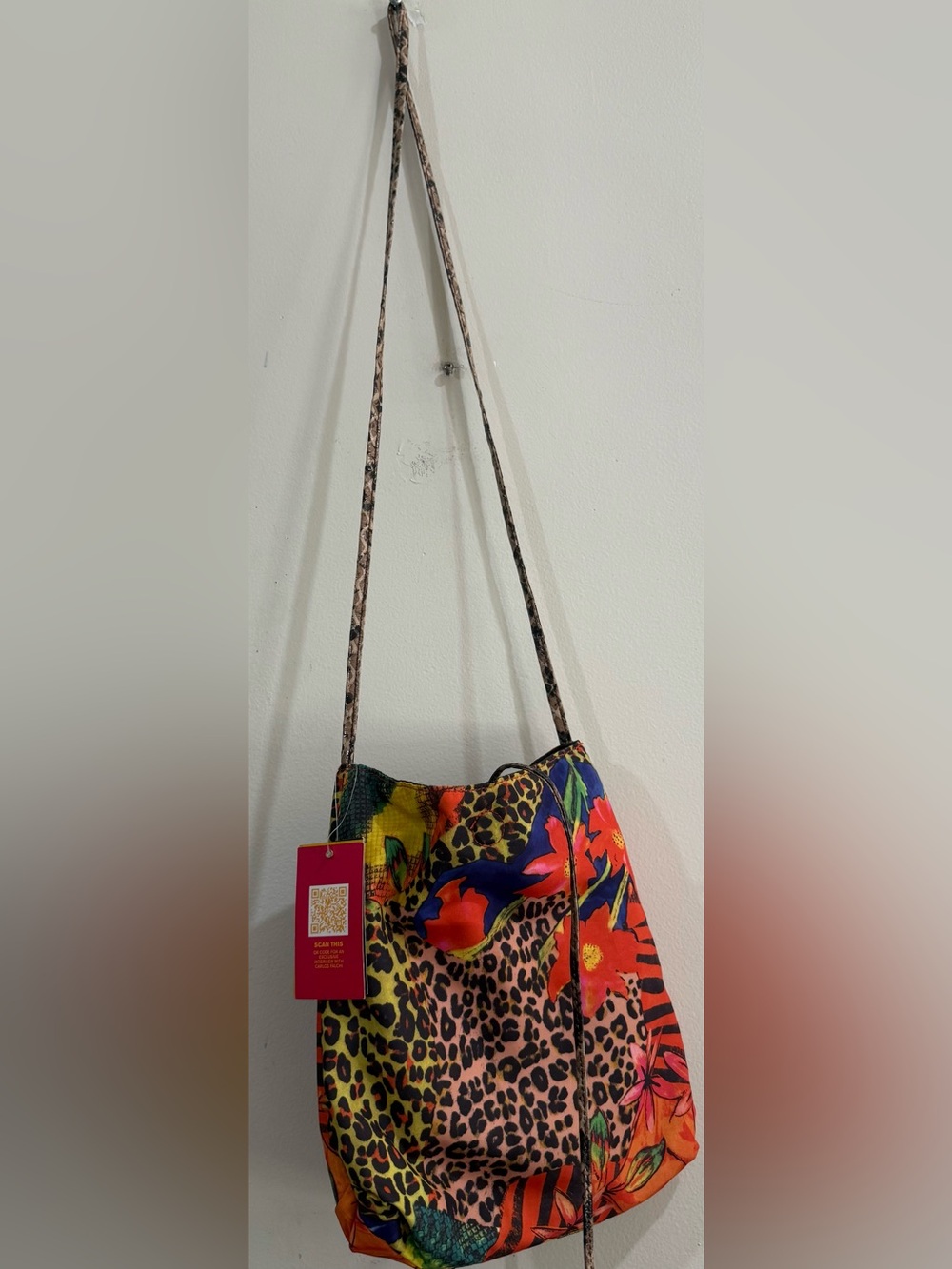FAICHI Vibrant Multicolor Patchwork Animal & Floral Crossbody Bag